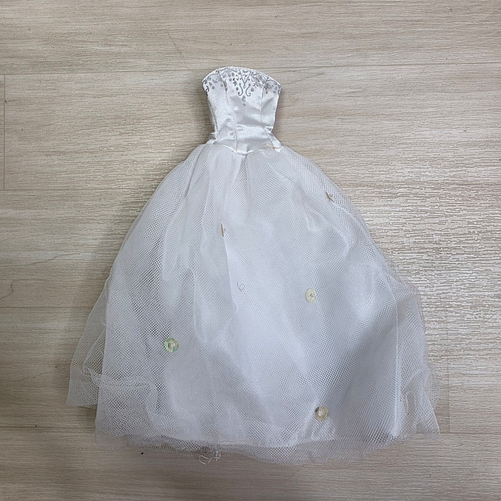 Vintage Mattel Barbie White Satin Tulle Wedding Gown Silver Glitter Sequin Dress